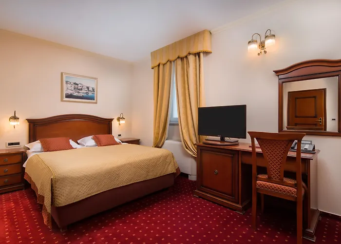 Hotel Savoy